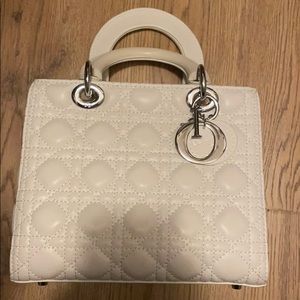 White bag
